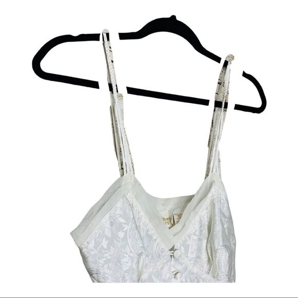 Victoria's Secret Gold Label One Piece Lingerie - Picture 6 of 8